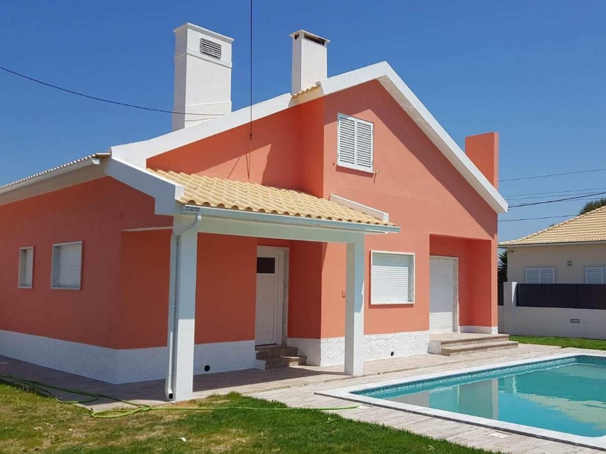 Family Villa Pool & Beach Caparica Dış mekan fotoğraf